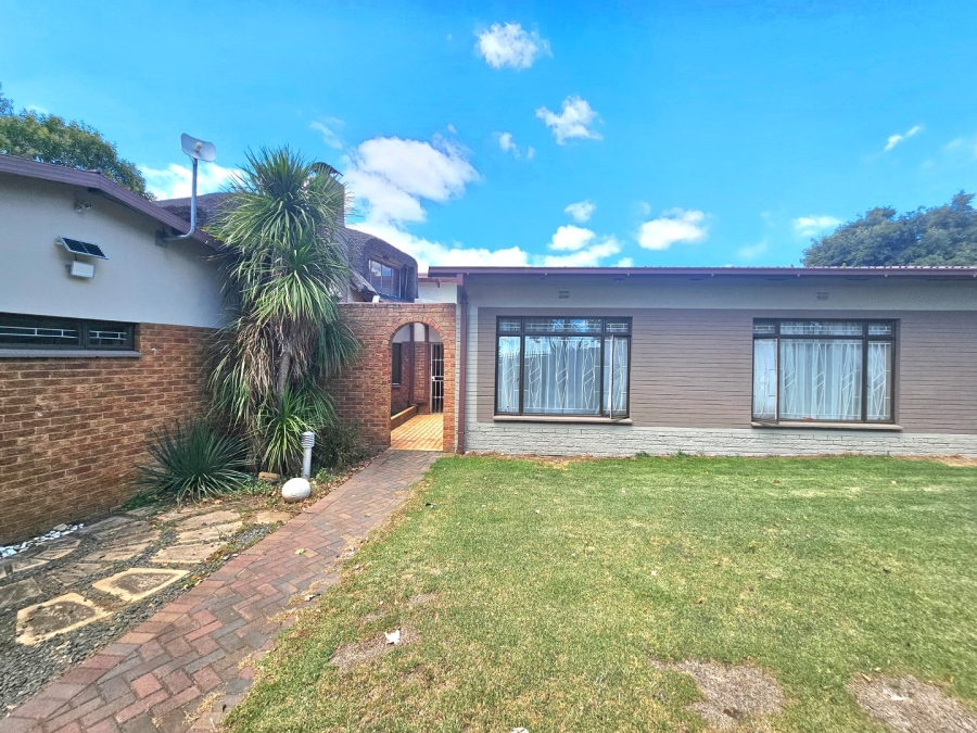 4 Bedroom Property for Sale in Panorama Free State